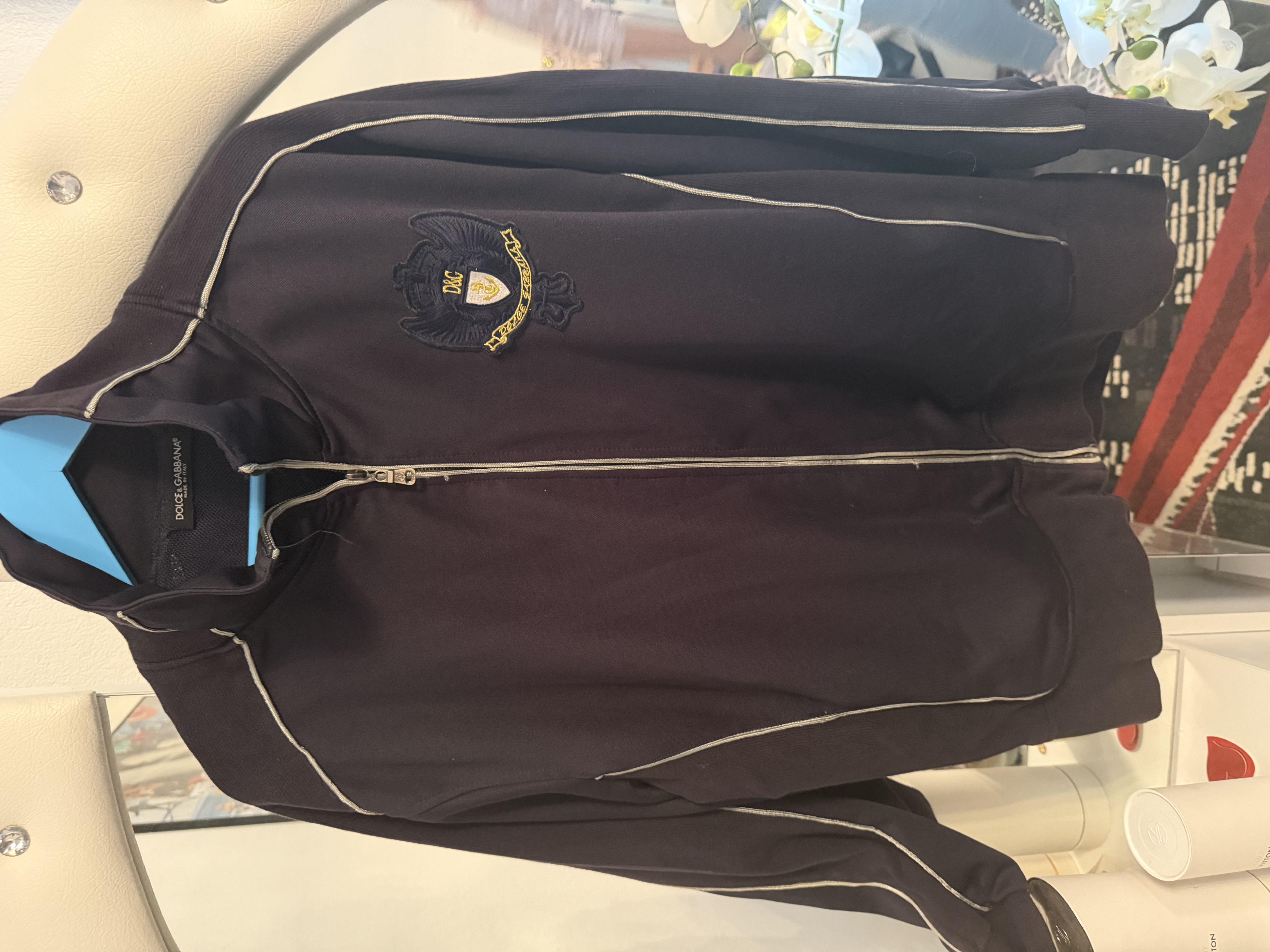 Dolce & Gabbana Trainingsjacke Dunkelblau mit Wappen-Patch